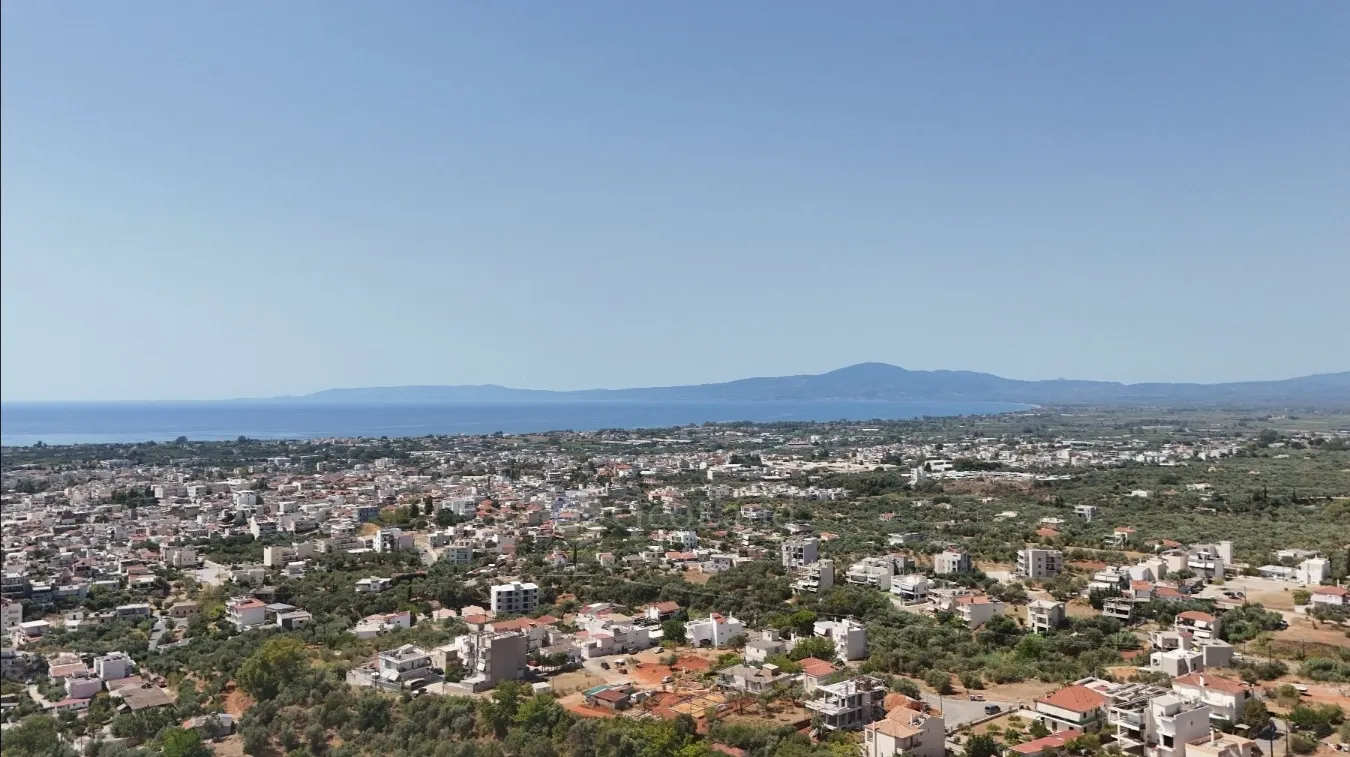 Οικόπεδο 160τ.μ.  - 4