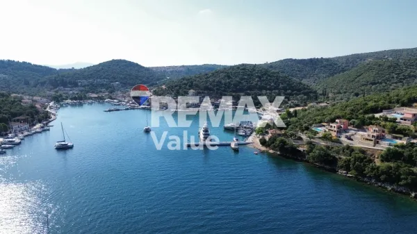 Αγροτεμάχιο 4600τ.μ.  - 5