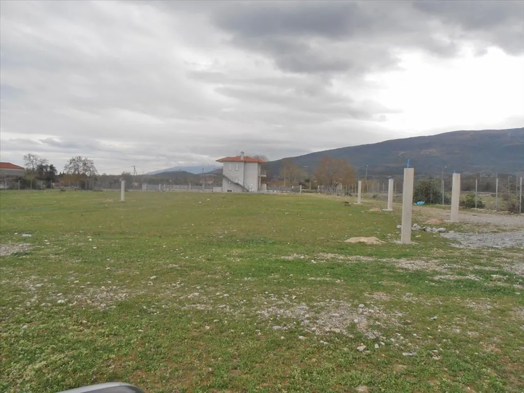Οικόπεδο 1200τ.μ.  - 2