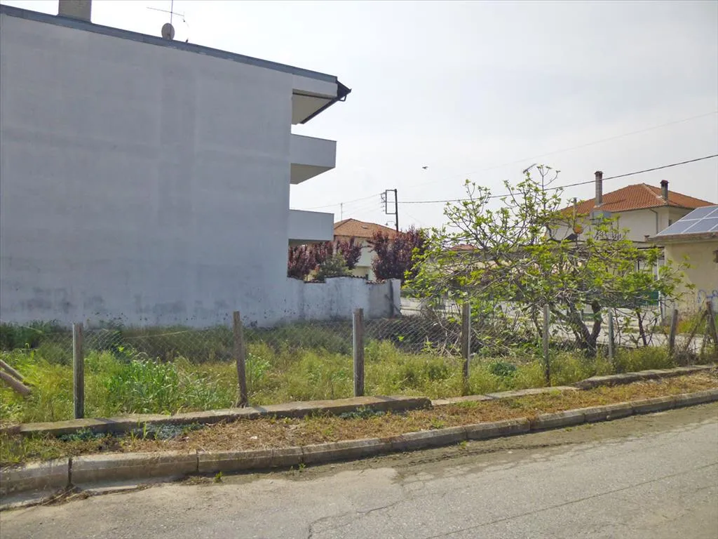 Plot 403m²  - 2