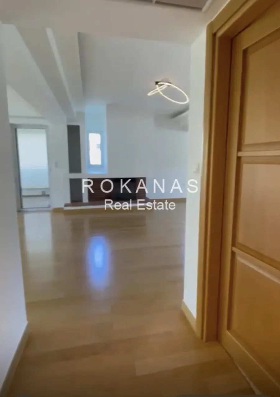 Διαμέρισμα 208τ.μ.  - 3