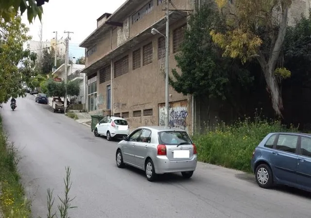 Αυτόνομο κτήριο γραφείων 1052τ.μ.  - 2