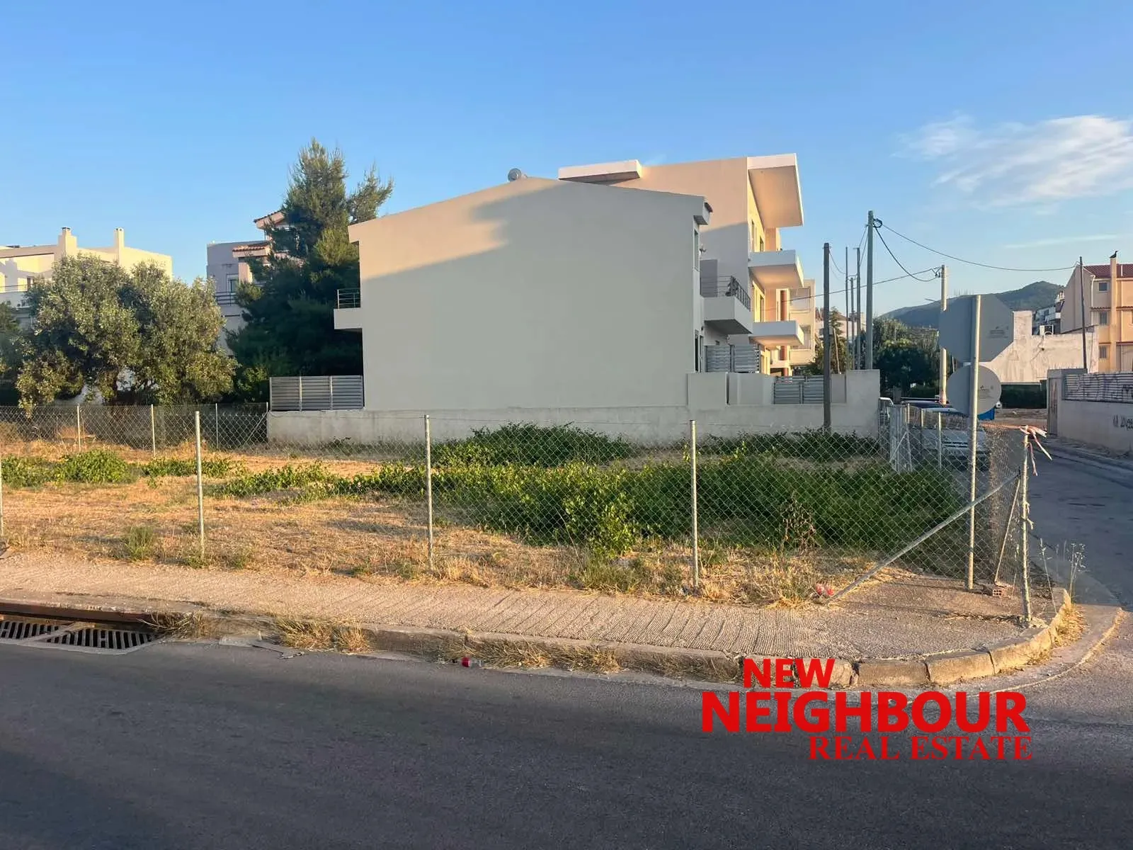 Plot 386m²  - 5