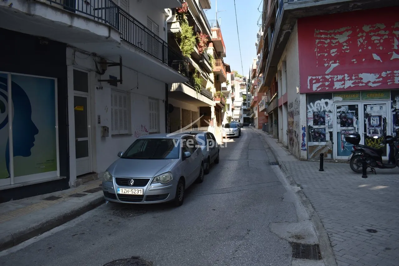 Shop 28m²  - 5