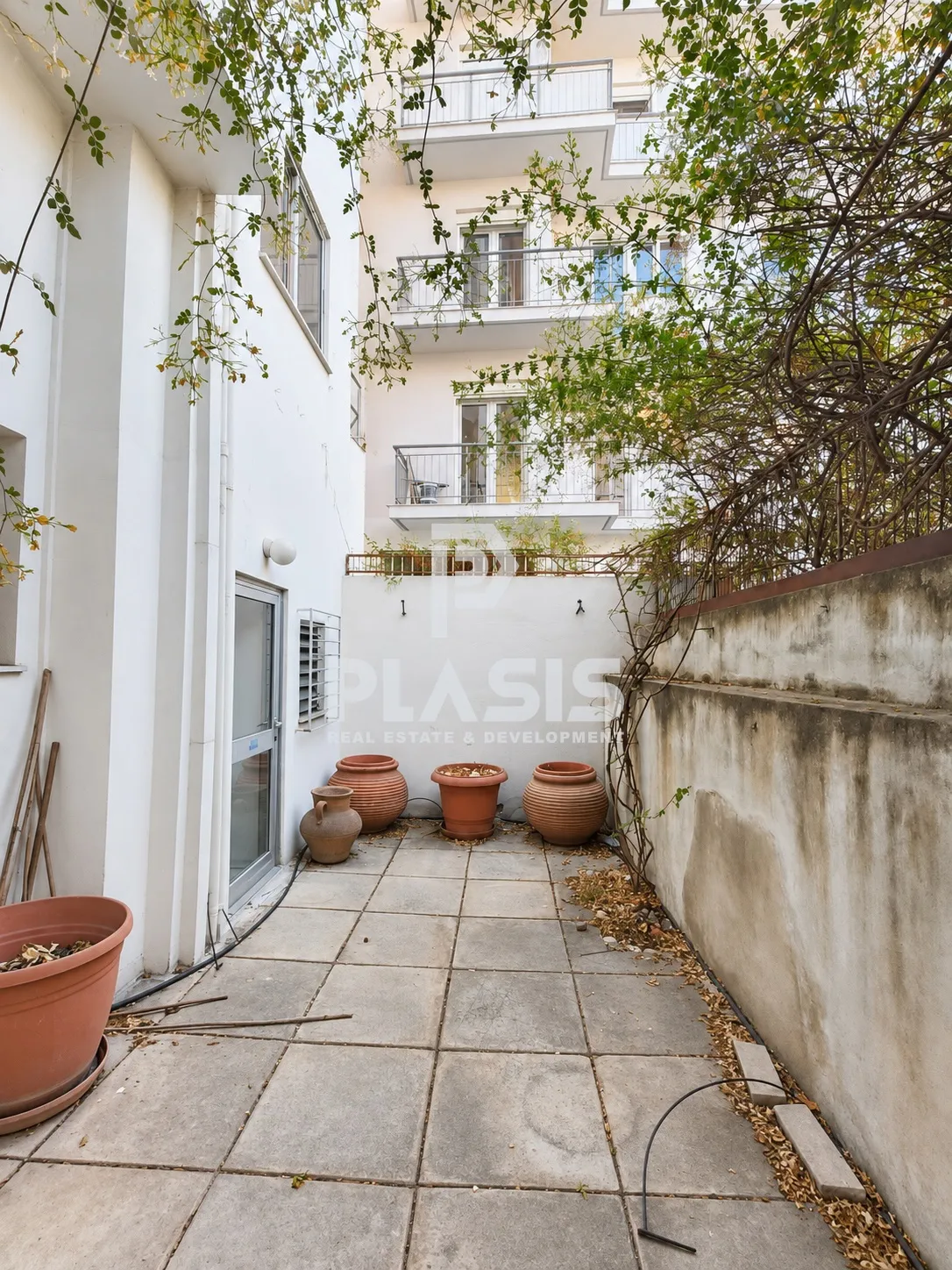 Αυτόνομο κτήριο γραφείων 591τ.μ.  - 4