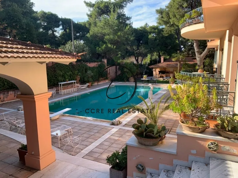 Detached house 1400m²  - 2