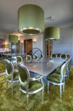 Detached house 1700m²  - 3