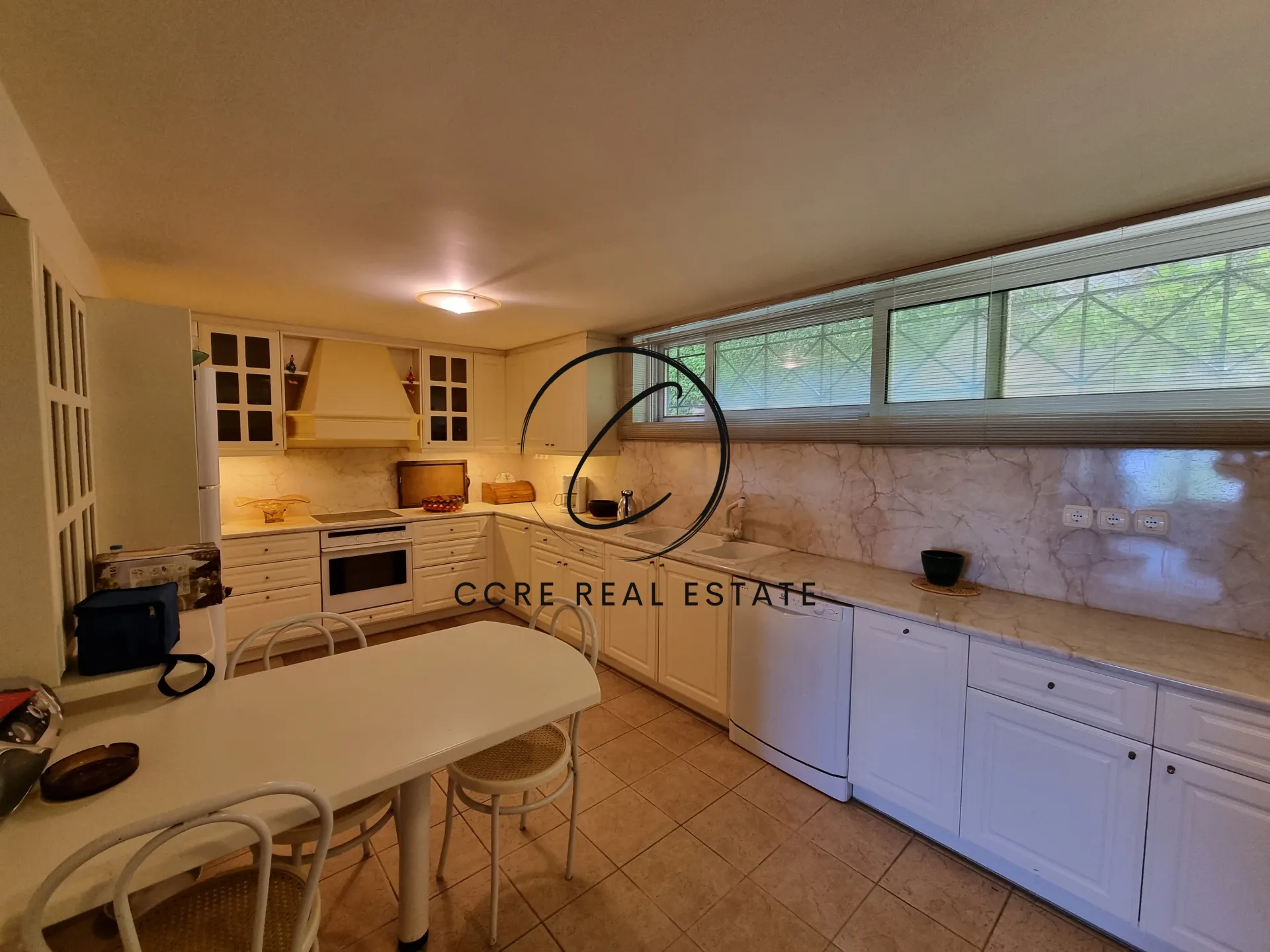 Detached house 474m²  - 4