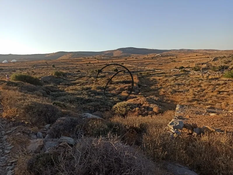Οικόπεδο 4700τ.μ.  - 4