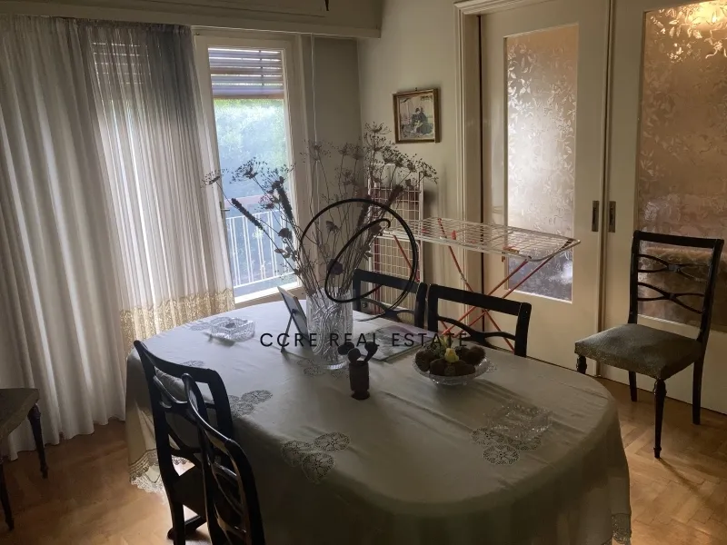 Standalone residential building 280m²  - 3