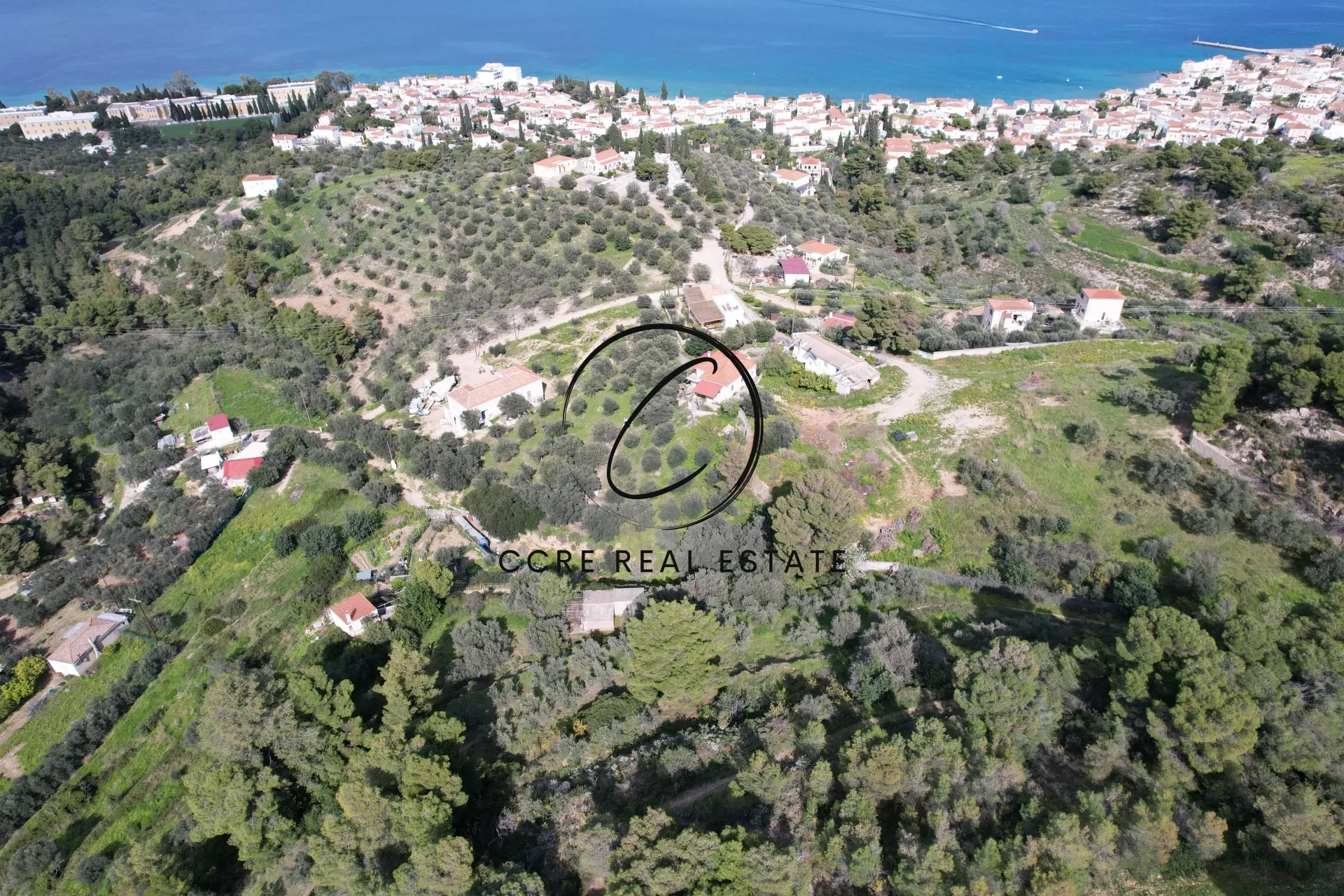 Plot 1720m²  - 2