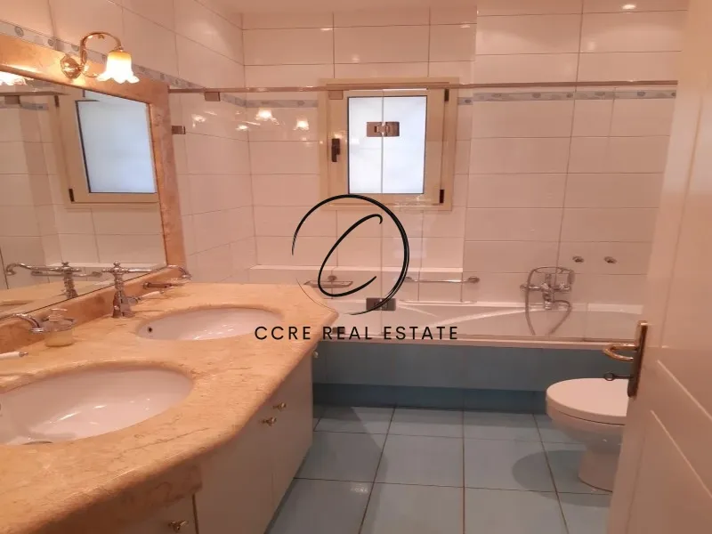 Detached house 302m²  - 5
