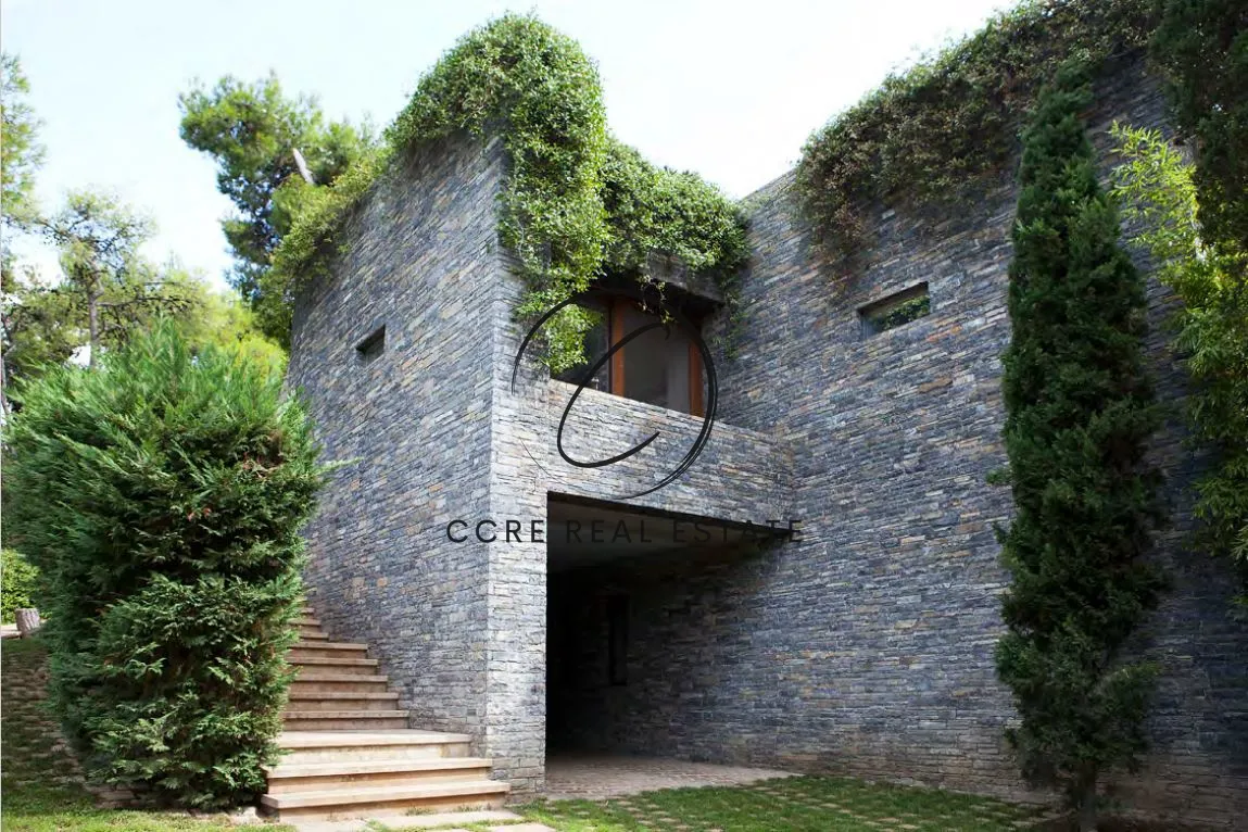 Detached house 1300m²  - 2