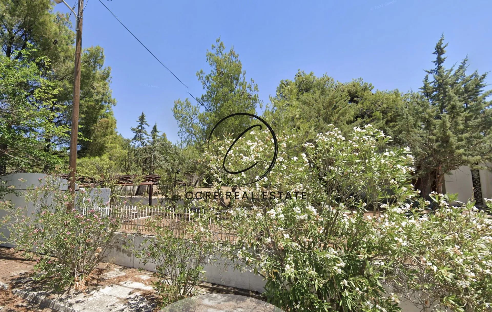 Plot 1207m²  - 5