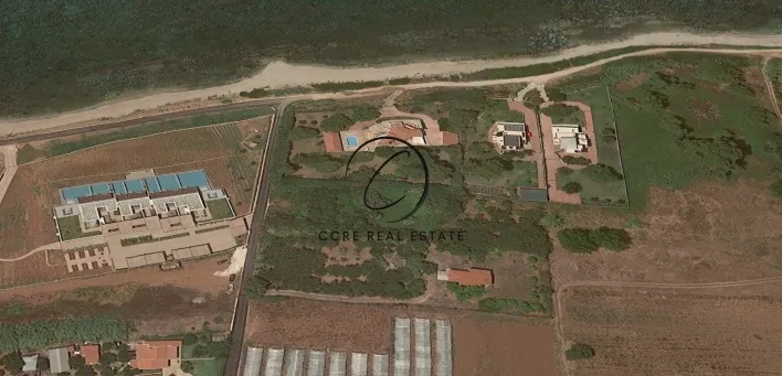 Plot 1500m²  - 3