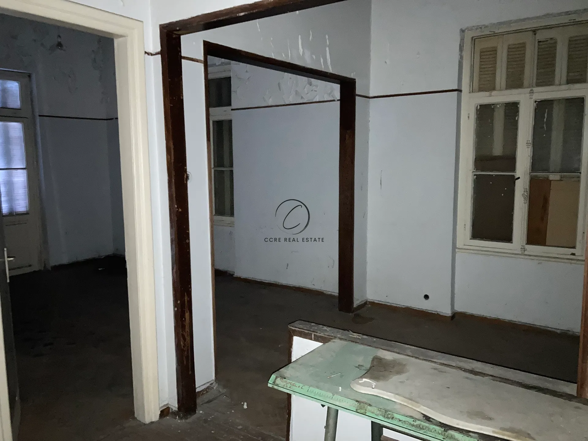 Standalone residential building 300m²  - 4