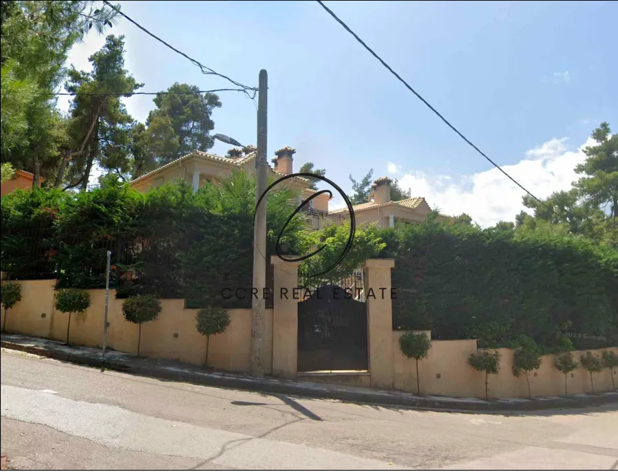 Standalone residential building 1173m²  - 3