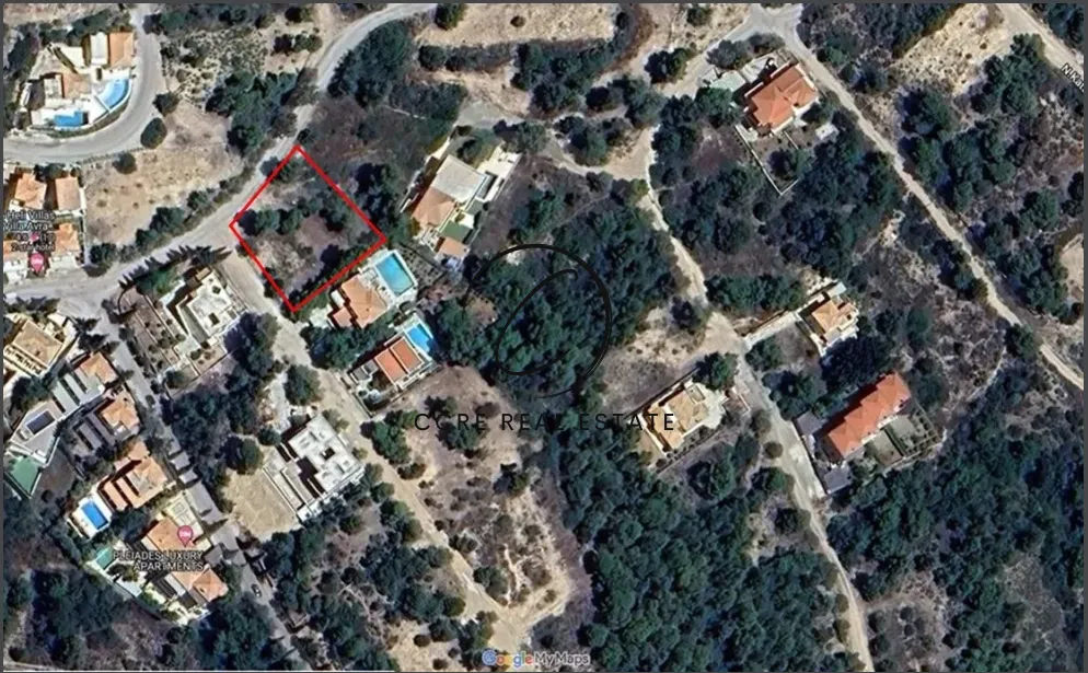 Οικόπεδο 1020τ.μ.  - 2