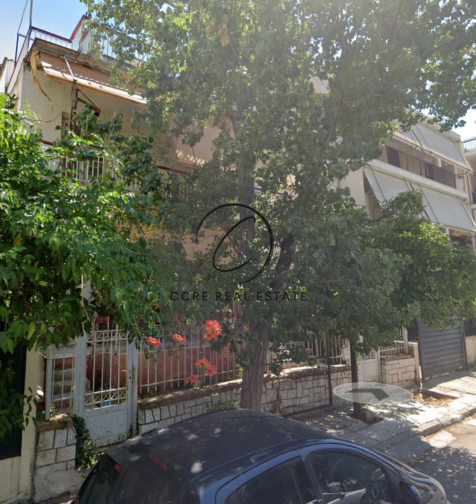 Plot 220m²  - 3