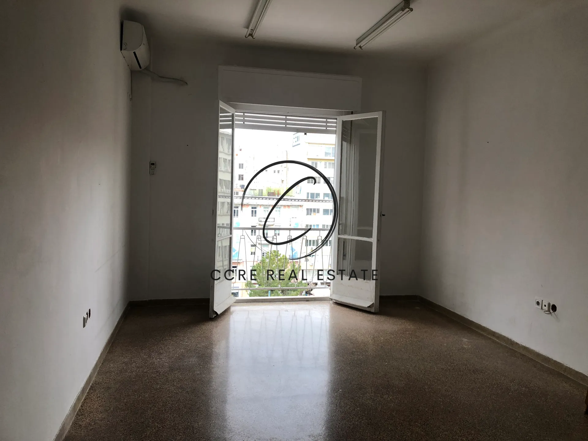 Office 28m²  - 4