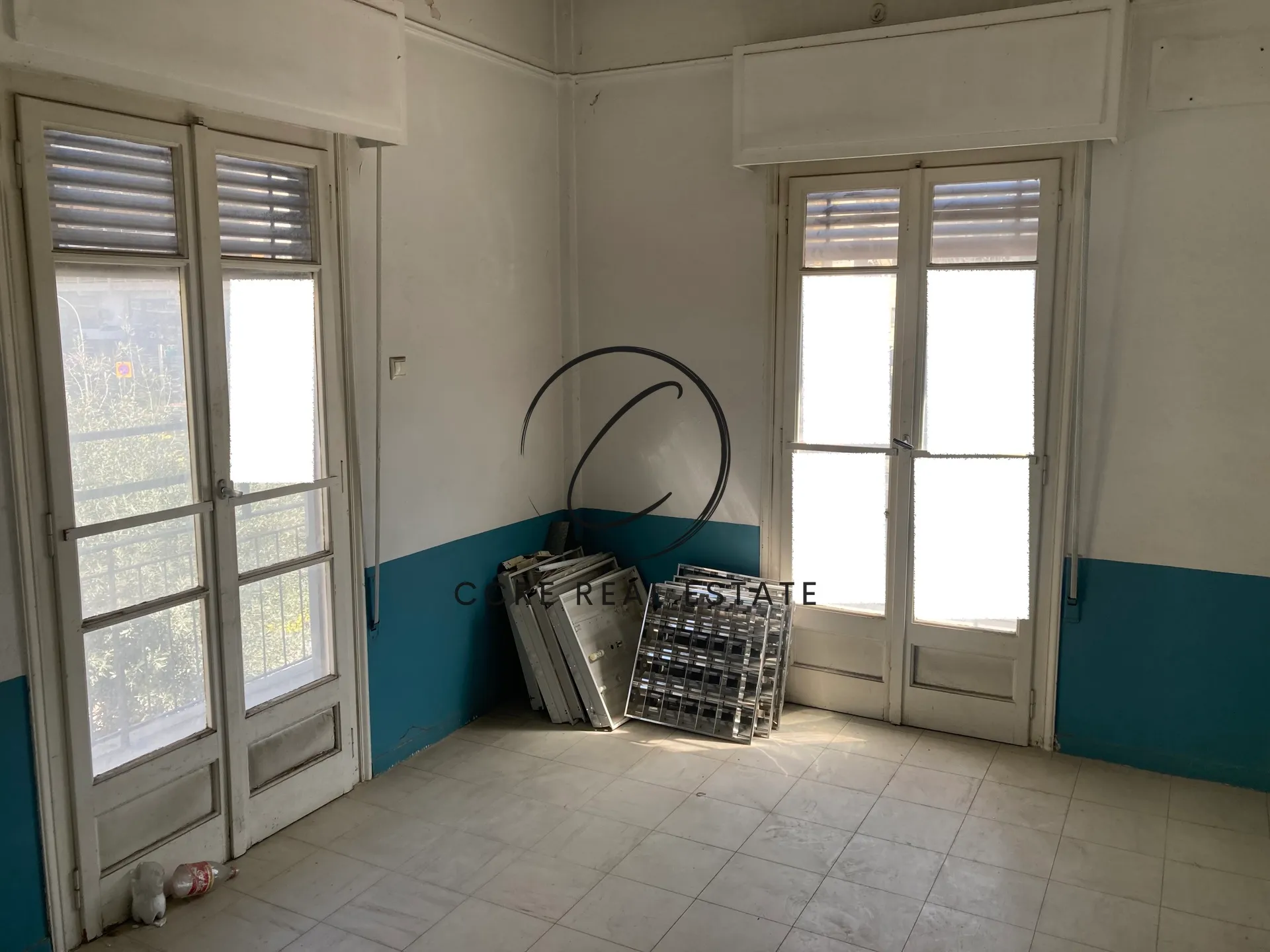 Standalone residential building 413m²  - 2