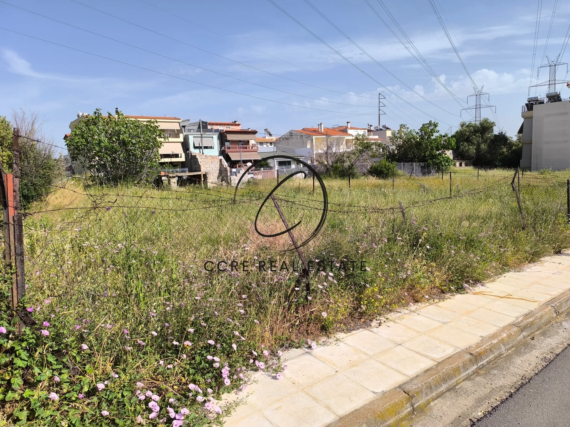 Οικόπεδο 290τ.μ.  - 3