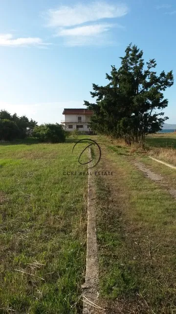 Μονοκατοικία 330τ.μ.  - 2