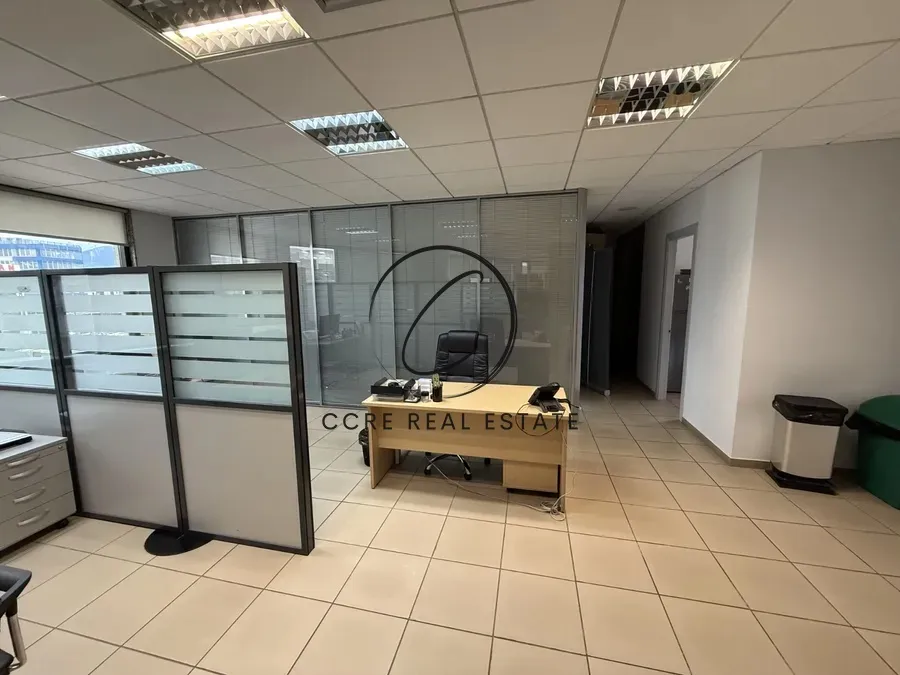Γραφείο 250τ.μ.  - 3