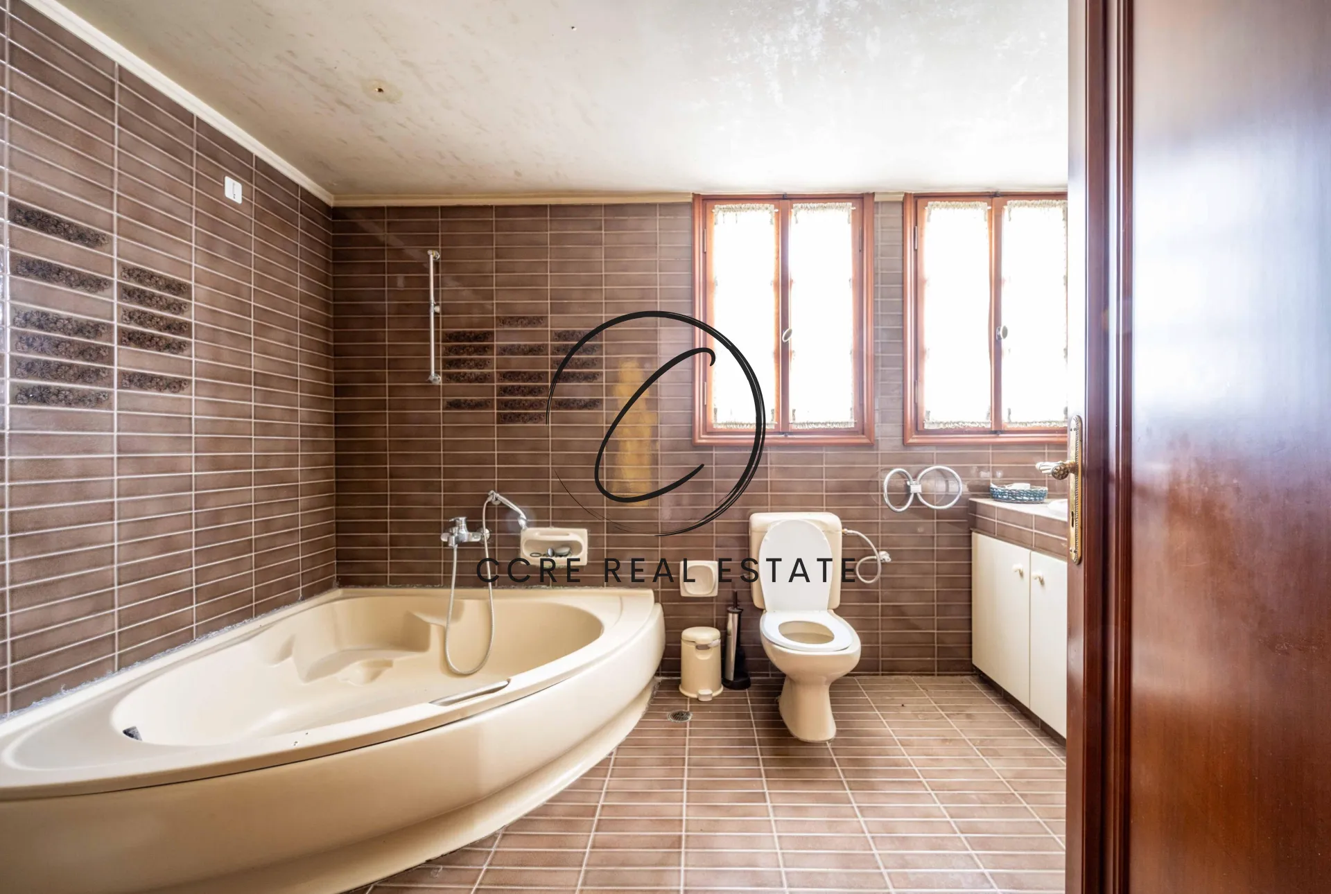 Detached house 634m²  - 5