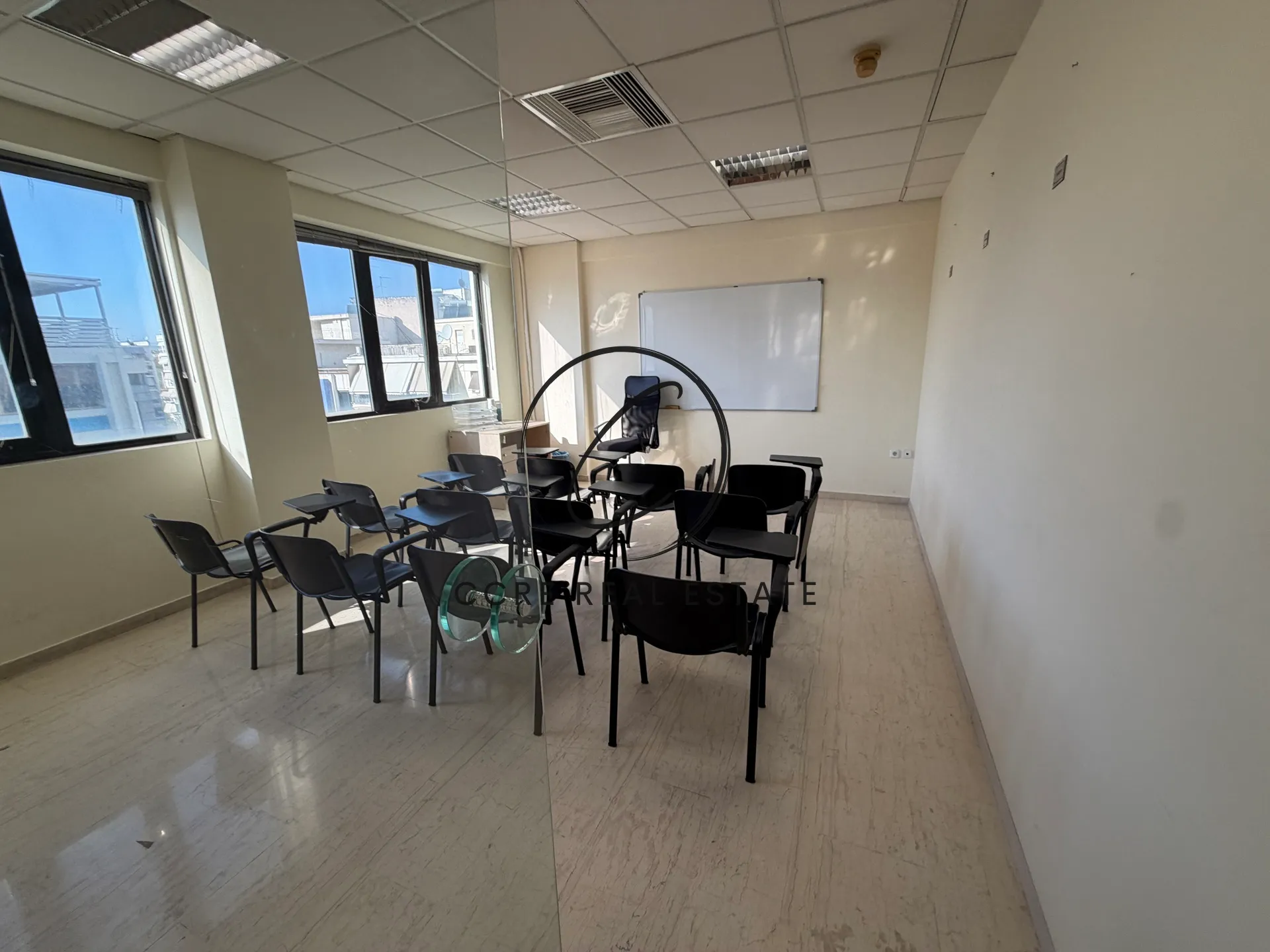 Office 230m²  - 3