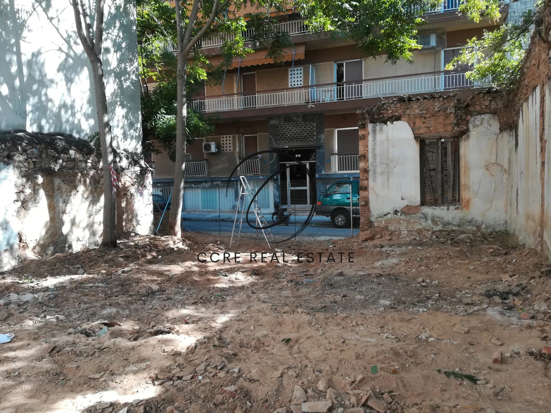 Plot 145m²  - 2