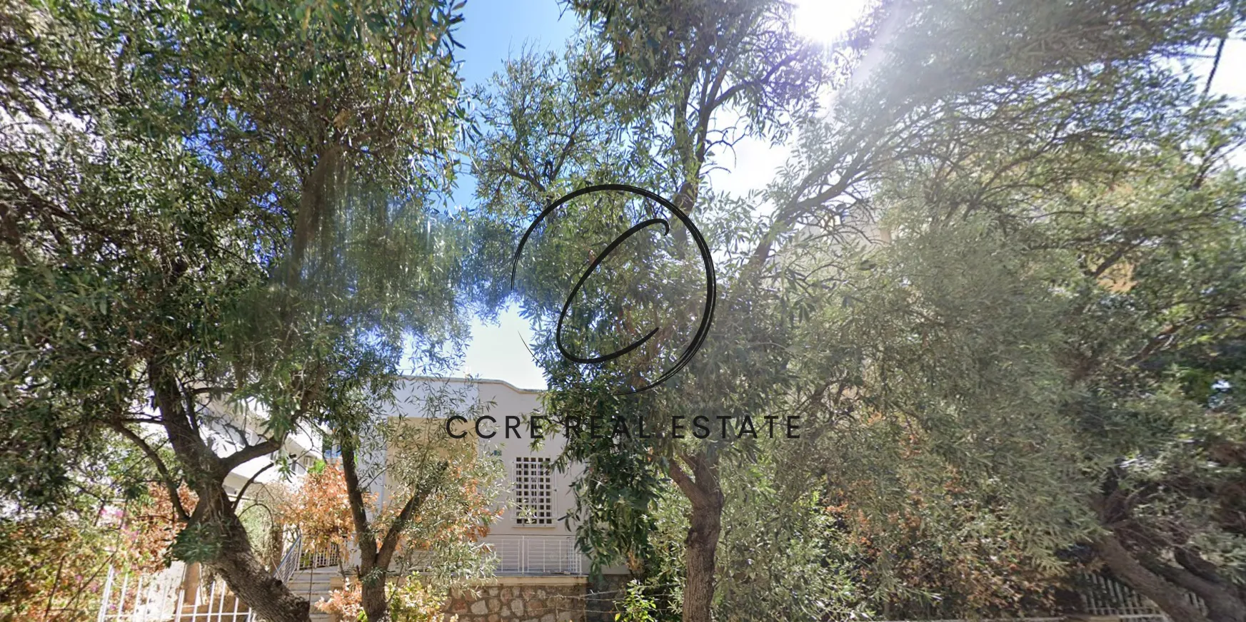 Plot 573m²  - 3