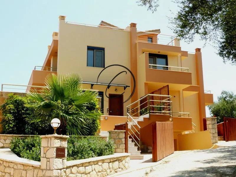 Standalone residential building 768m²  - 2