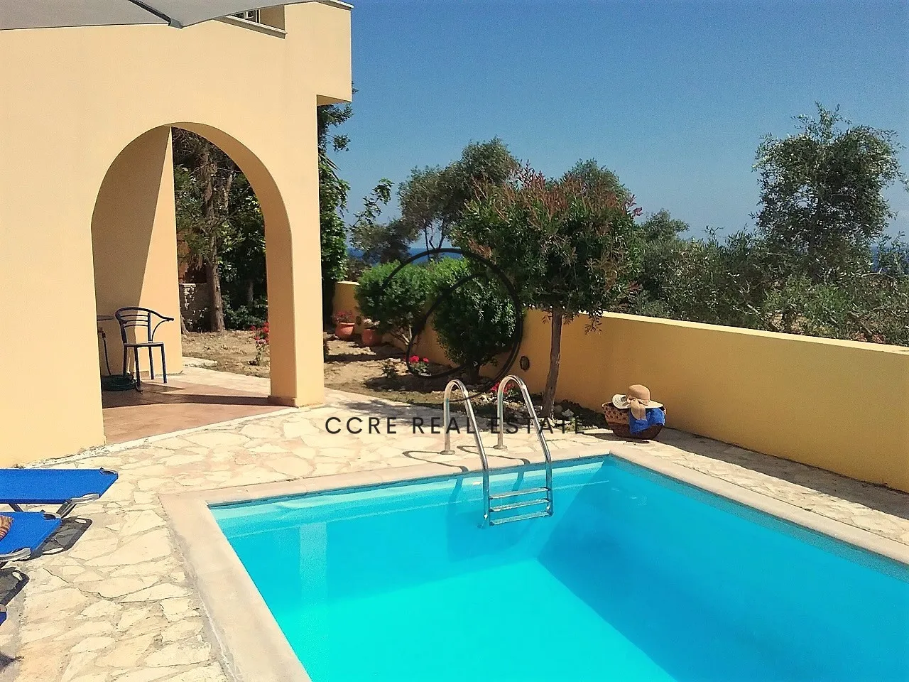 Standalone residential building 768m²  - 4