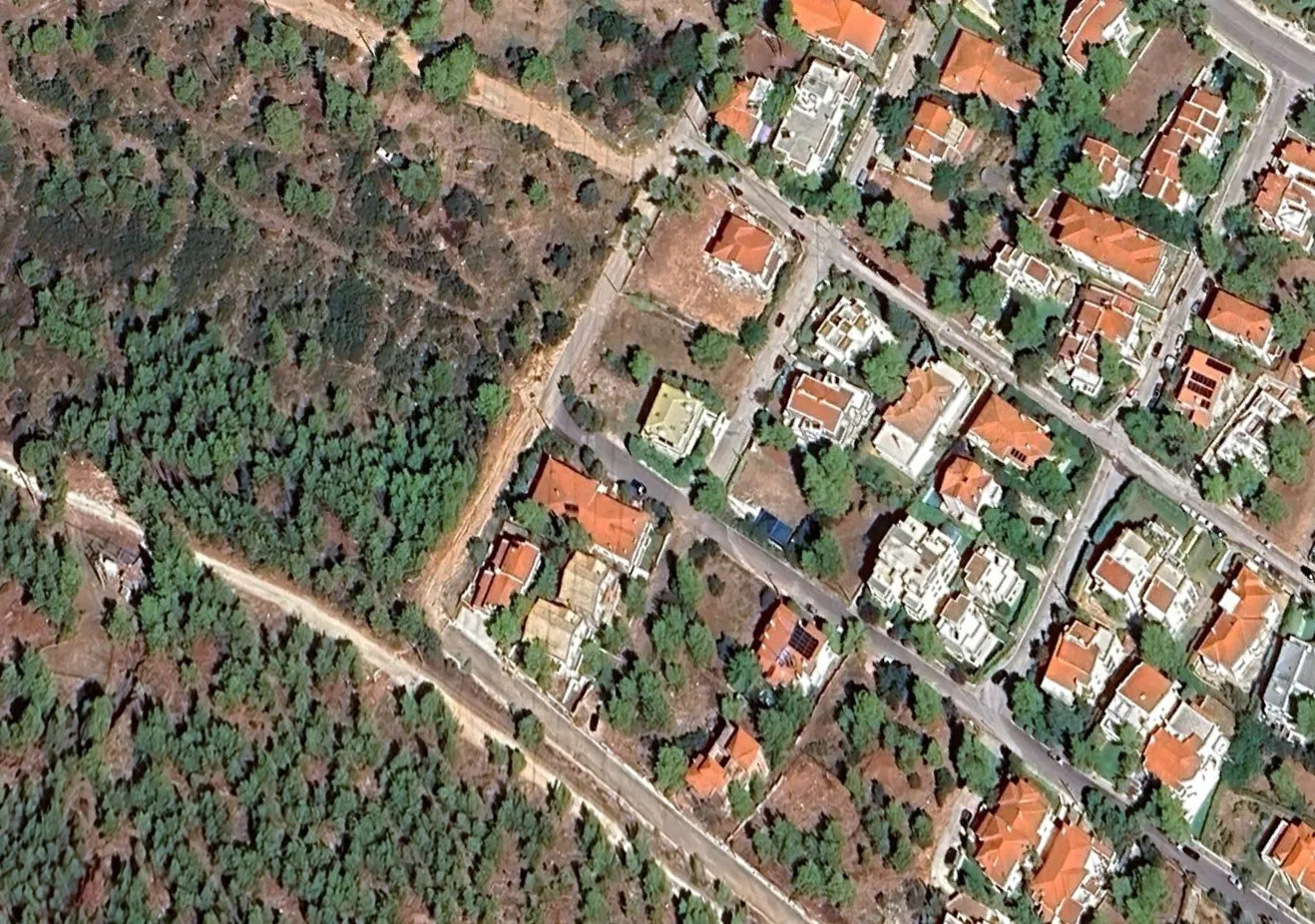 Οικόπεδο 750τ.μ.  - 2