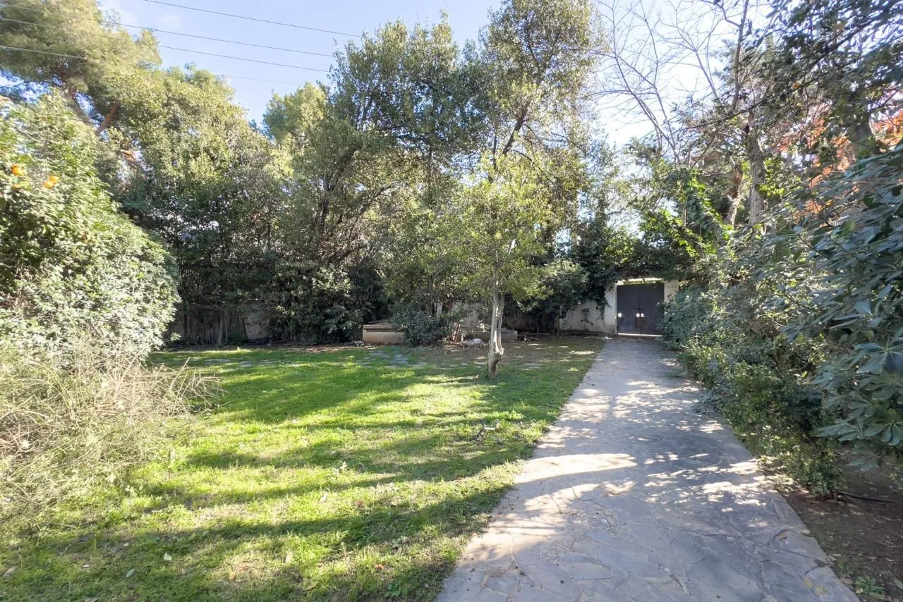 Αυτόνομο κτήριο γραφείων 220τ.μ.  - 4