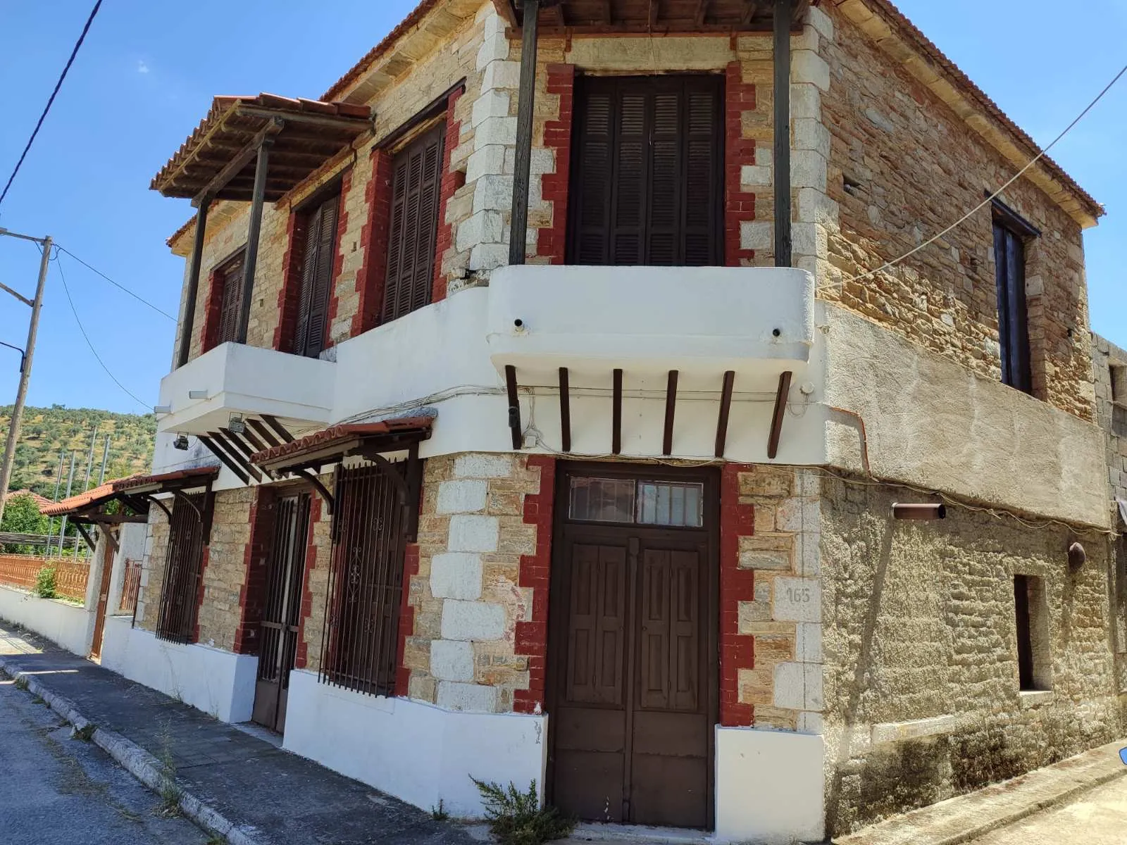 Αυτόνομο κτήριο κατοικιών 520τ.μ.  - 3