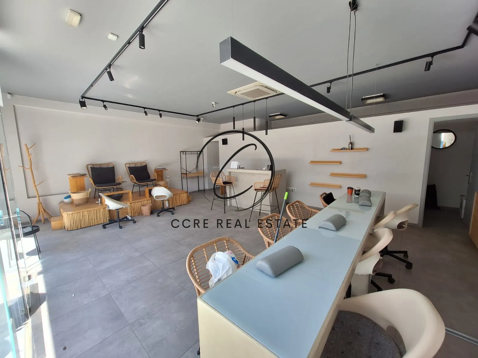 Shop 68m²  - 3