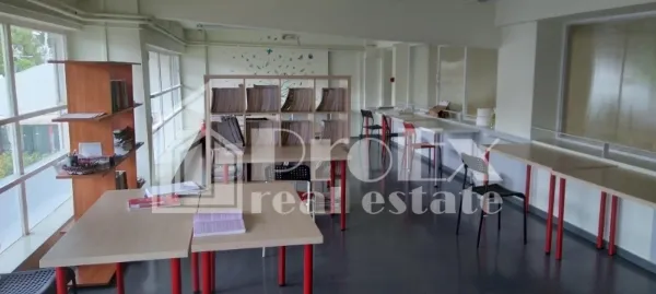 Κατάστημα 182τ.μ.  - 3