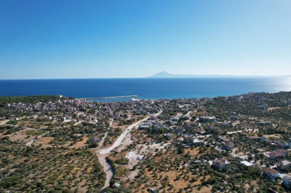 Οικόπεδο 246τ.μ.  - 3