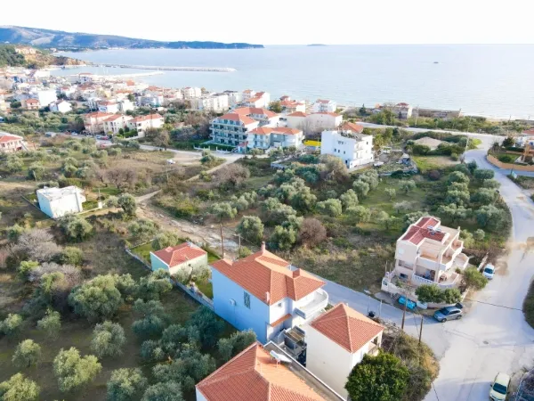 Οικόπεδο 246τ.μ.  - 5