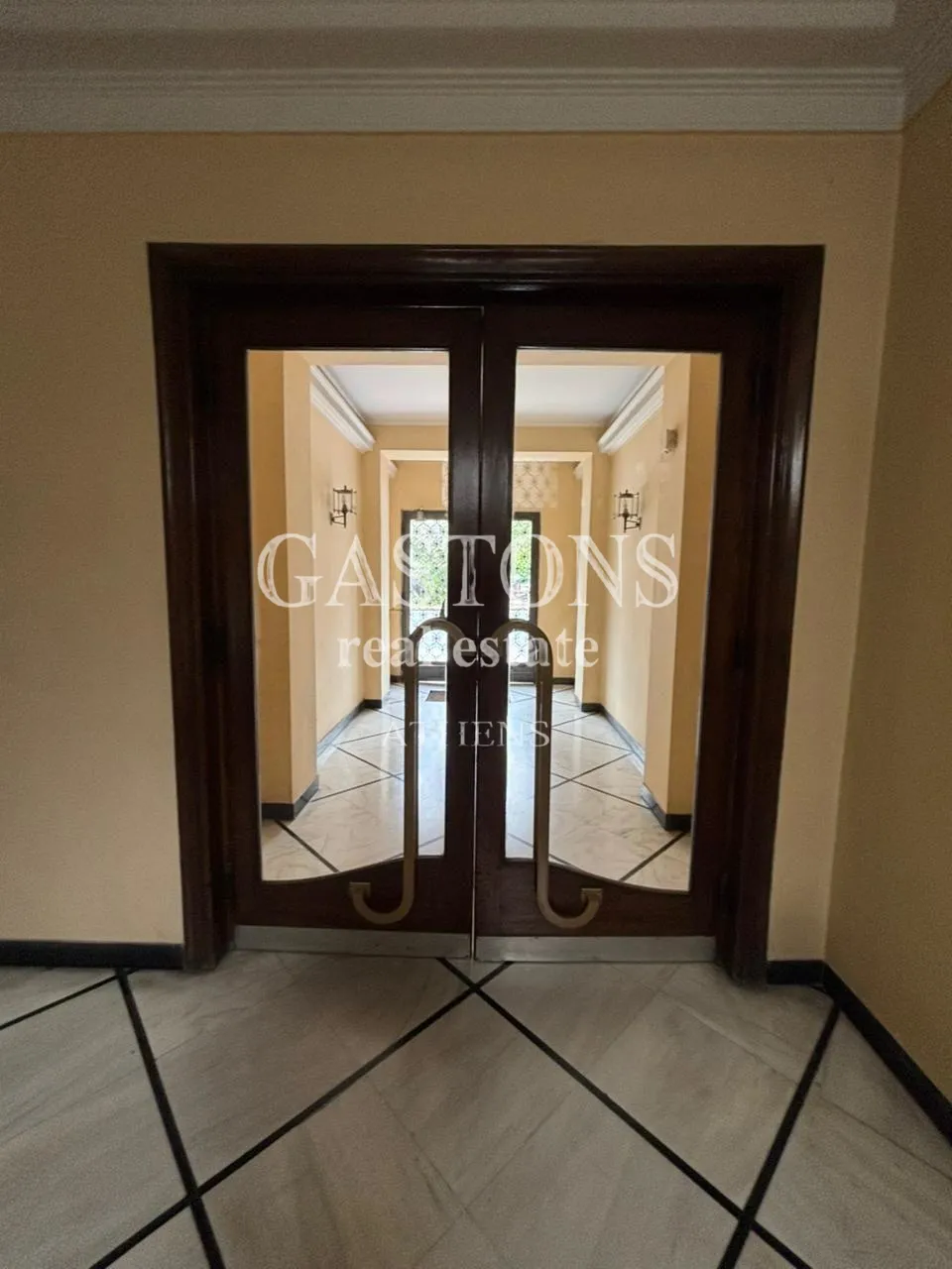 Apartment 210m²  - 3