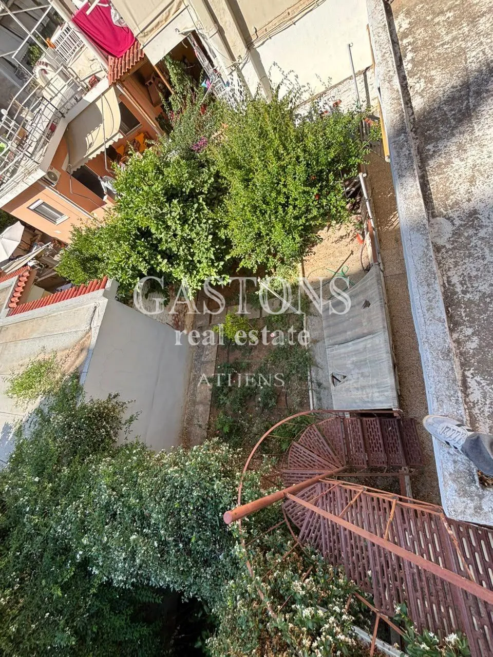 Οικόπεδο 150τ.μ.  - 3