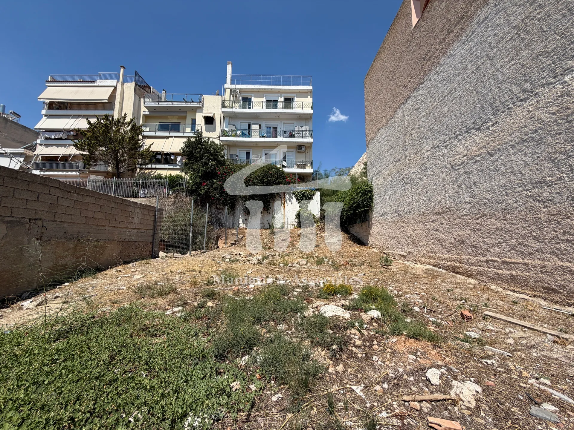 Plot 165m²  - 3