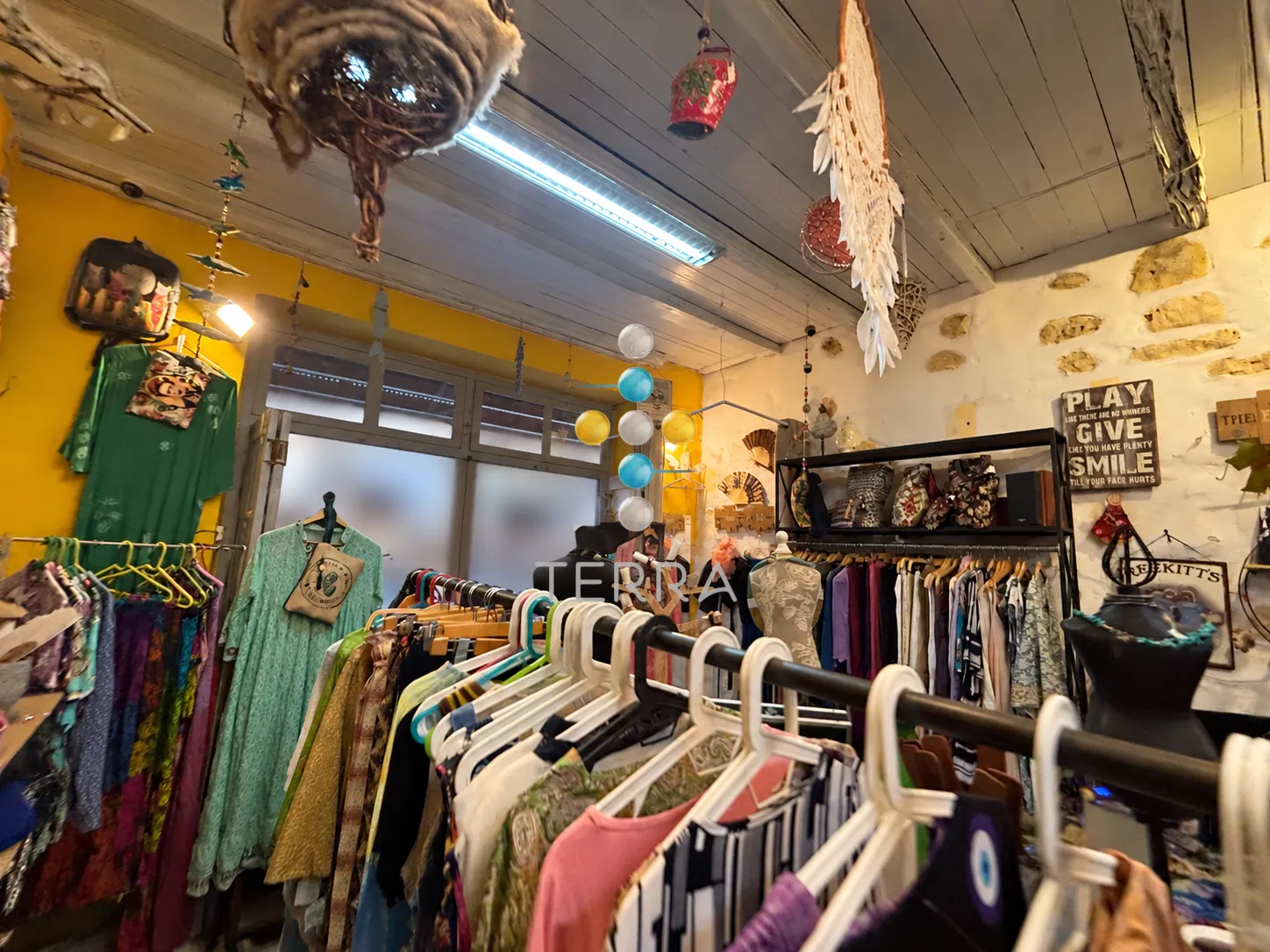 Shop 90m²  - 4
