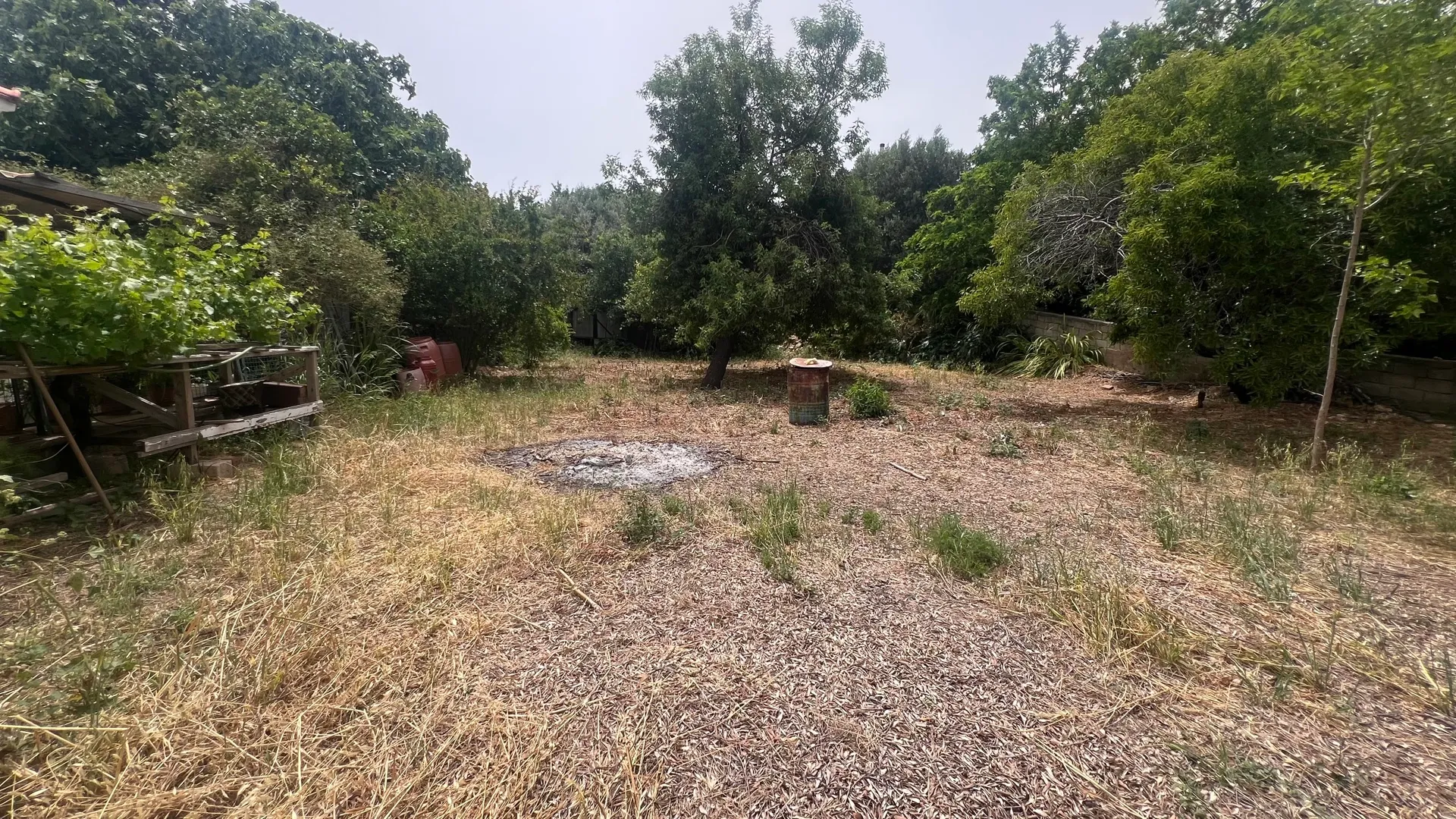 Οικόπεδο 427τ.μ.  - 3