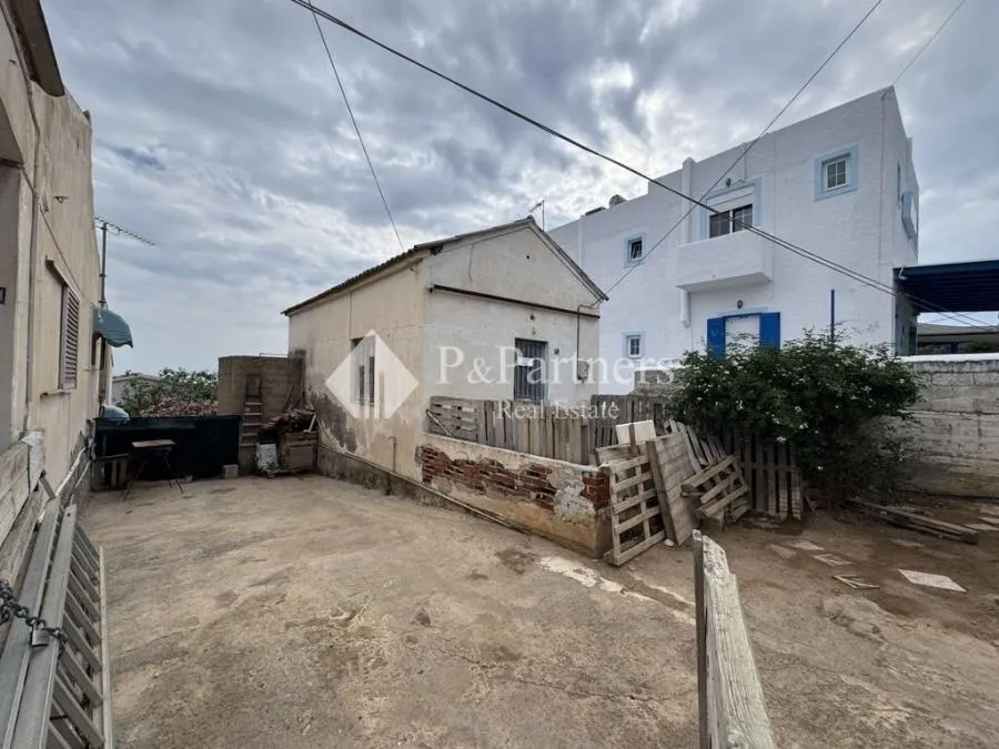 Οικόπεδο 230τ.μ.  - 2