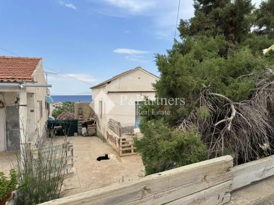 Οικόπεδο 230τ.μ.  - 3