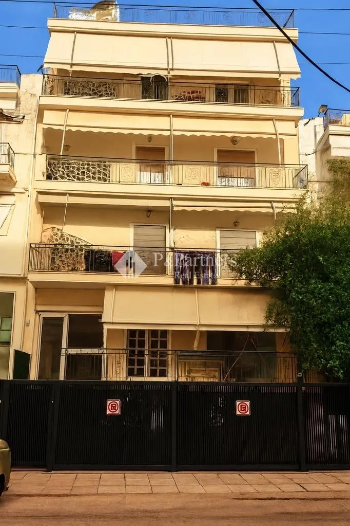 Αυτόνομο κτήριο κατοικιών 560τ.μ.  - 2