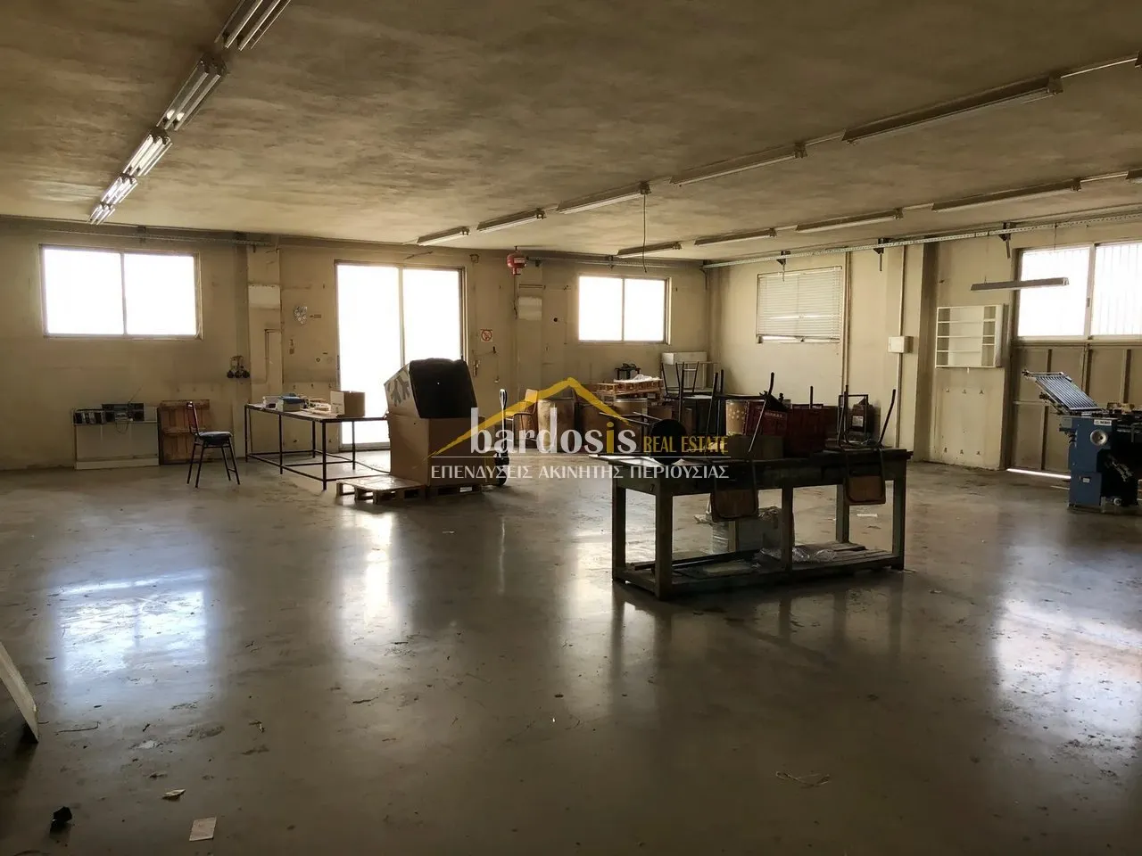 Standalone office building 1300m²  - 2